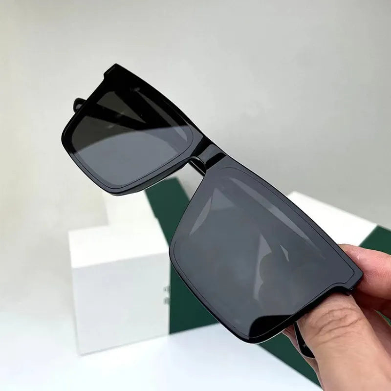 Classic Rectangle Sun Glasses